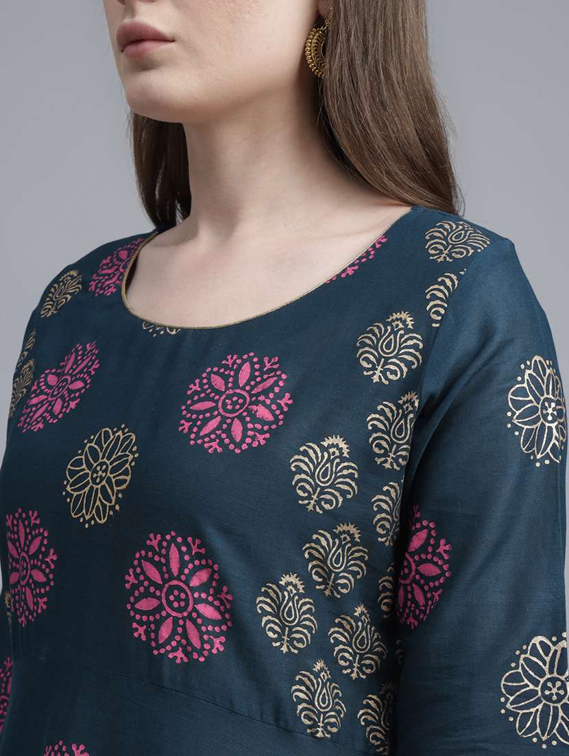 women printed three quarter sleeve anarkali kurta - 22316929 -  Standard Image - 4