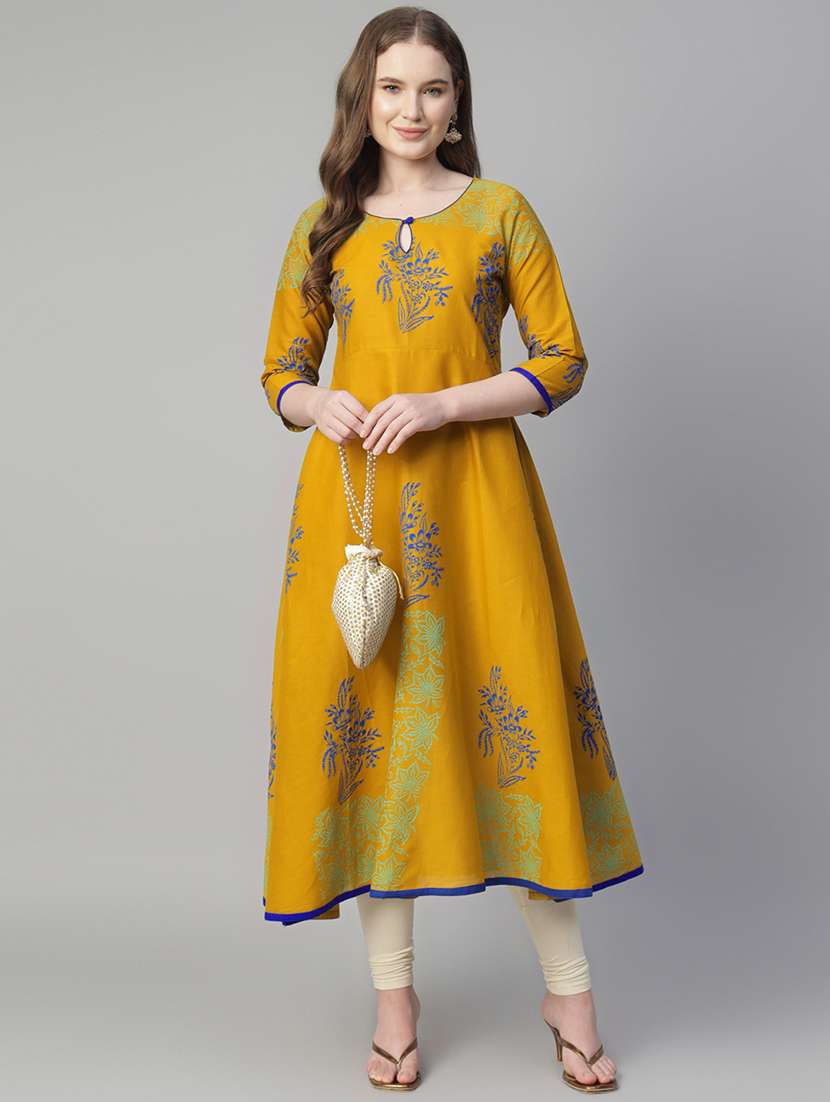 women printed three quarter sleeve anarkali kurta
