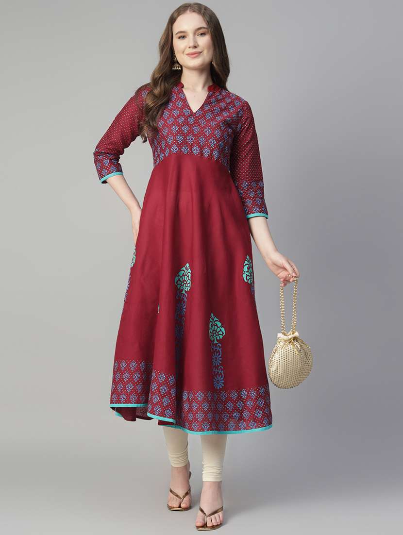 women printed three quarter sleeve anarkali kurta