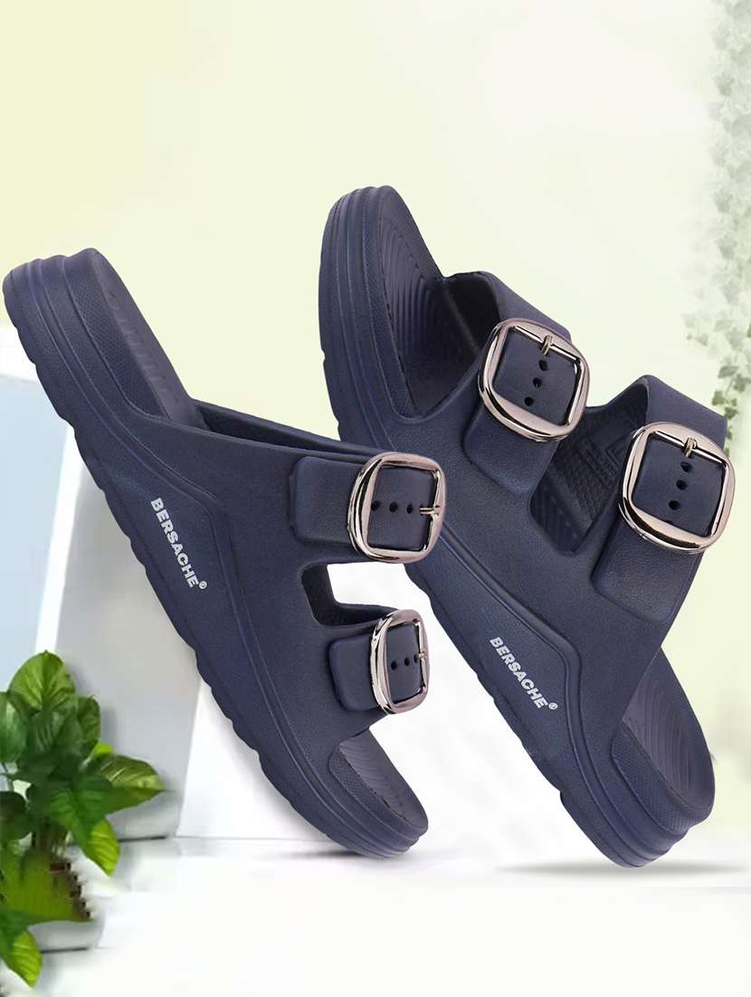 men solid slip on slider