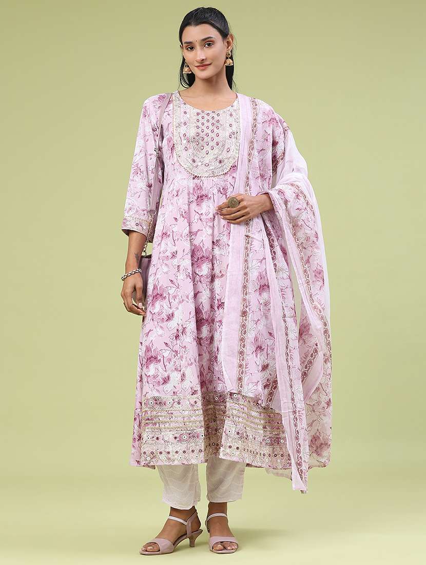 women floral three quarter sleeve kurta pant with dupatta set - 22317412 -  Standard Image - 1
