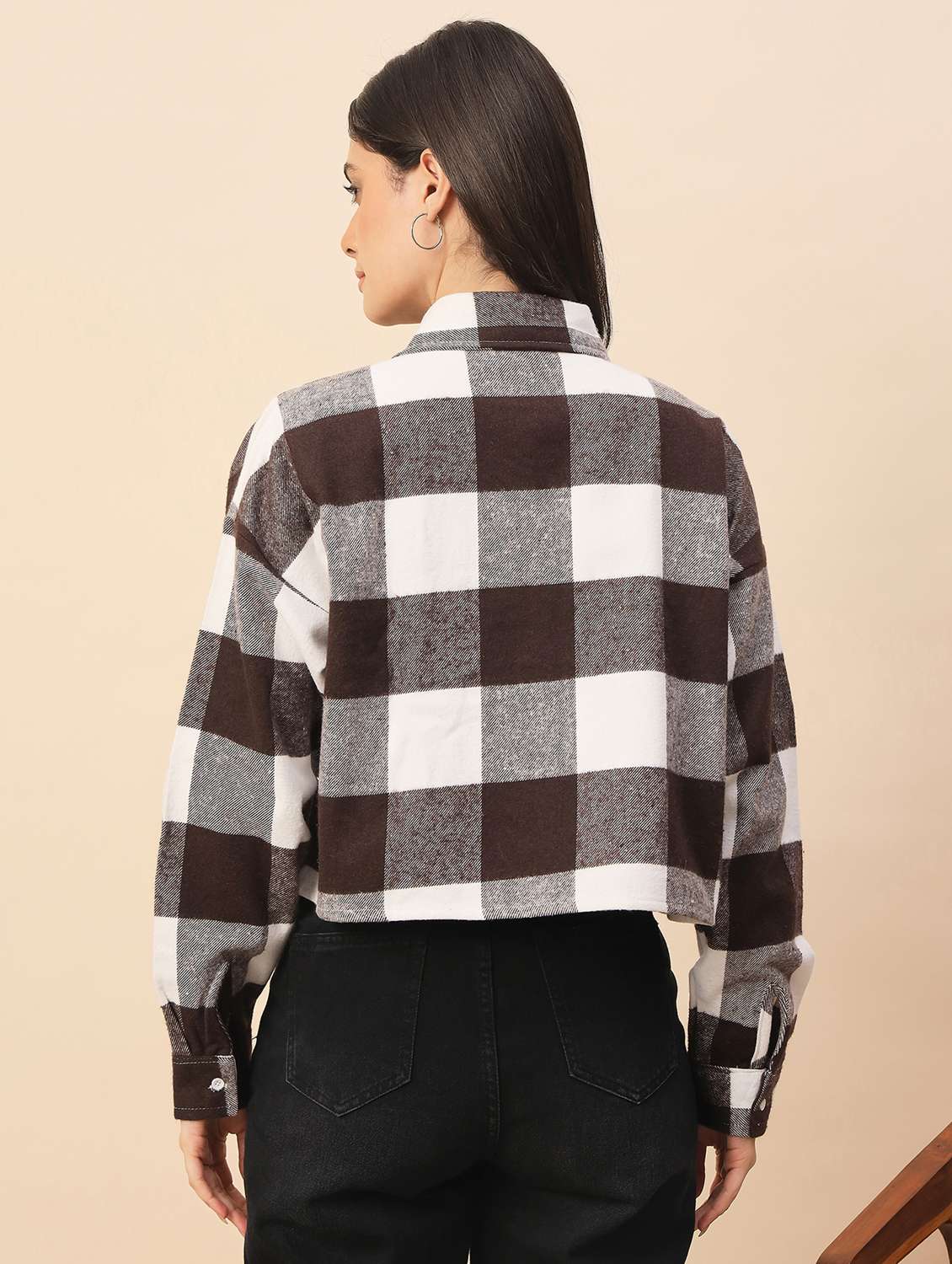 women checkered long sleeve cropped shacket - 22317426 -  Standard Image - 4