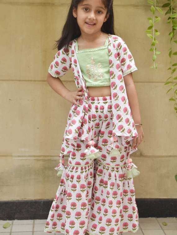 Girls Printed Top And Sharara Set - 22317581 -  Standard Image - 1