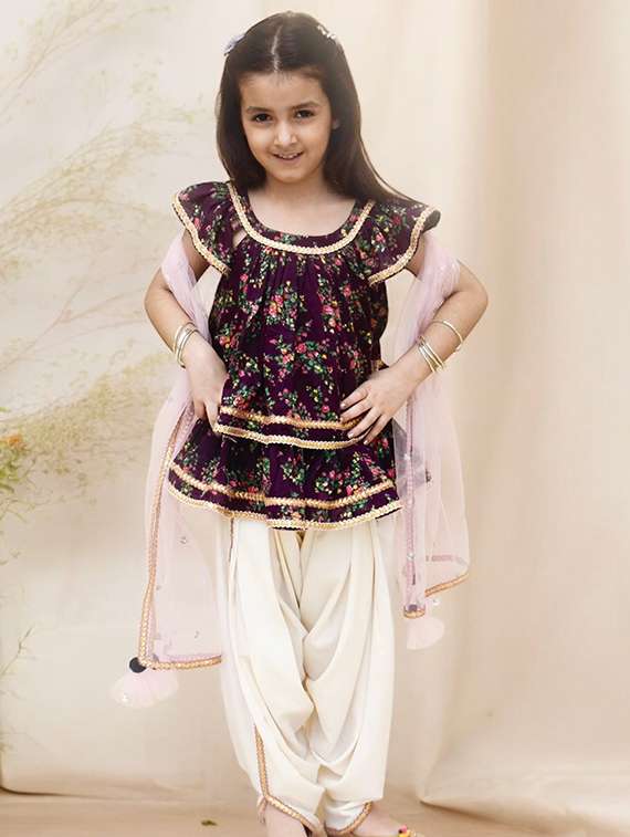 girls printed kurta and dhoti set - 22317593 -  Standard Image - 1