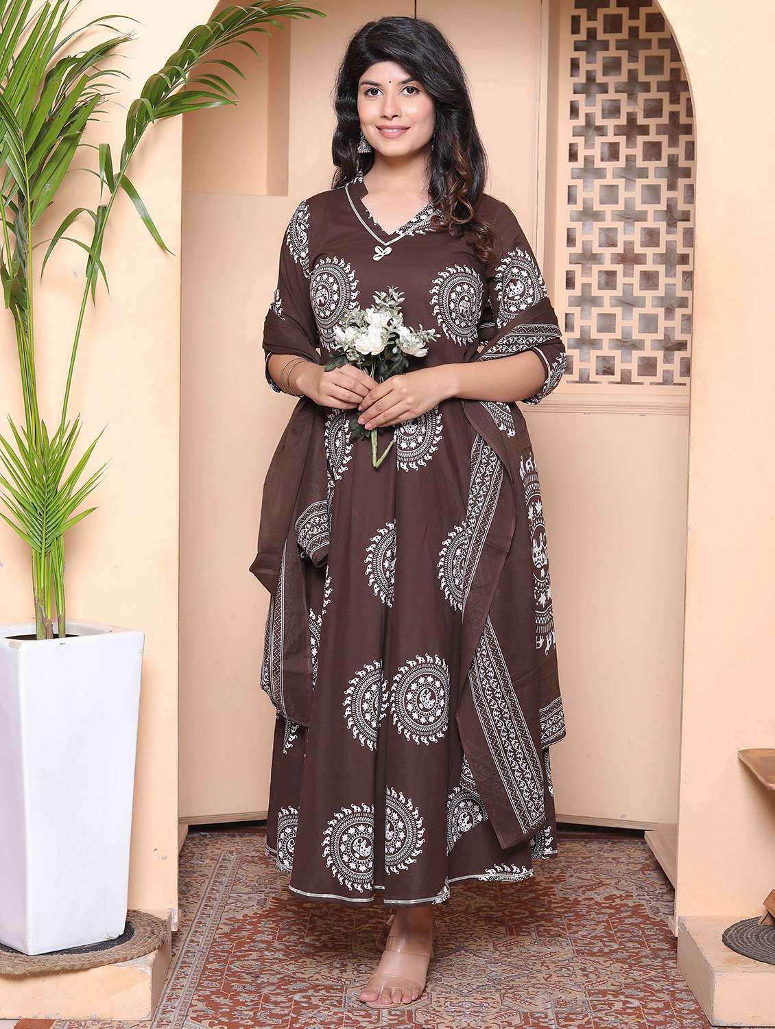 women printed three quarter sleeve kurta with dupatta set