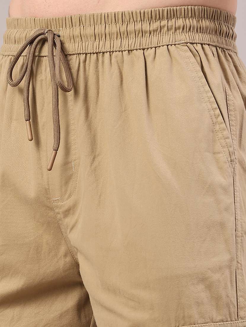 men solid mid rise regular fit cargo  - 22319009 -  Standard Image - 1