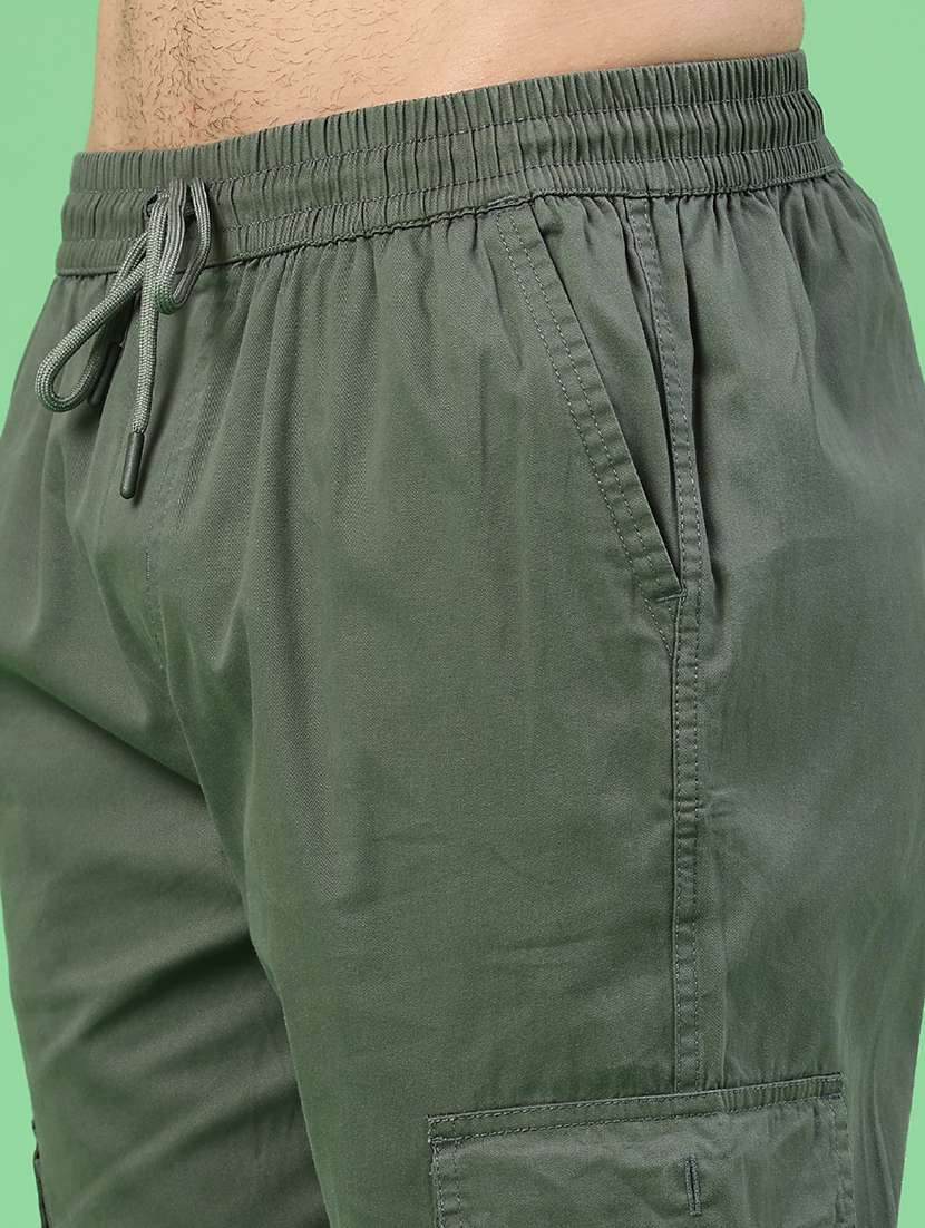 men solid mid rise regular fit cargo  - 22319010 -  Standard Image - 1