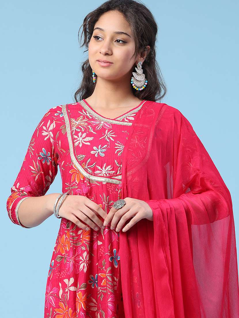women printed three quarter sleeves kurta pant set with dupatta - 22319101 -  Standard Image - 1