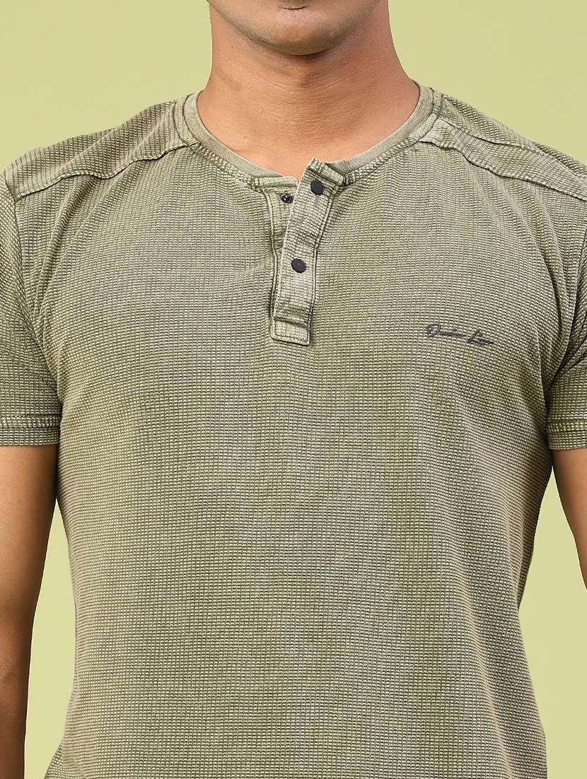 men self design short sleeve slim fit t-shirt - 22319204 -  Standard Image - 4