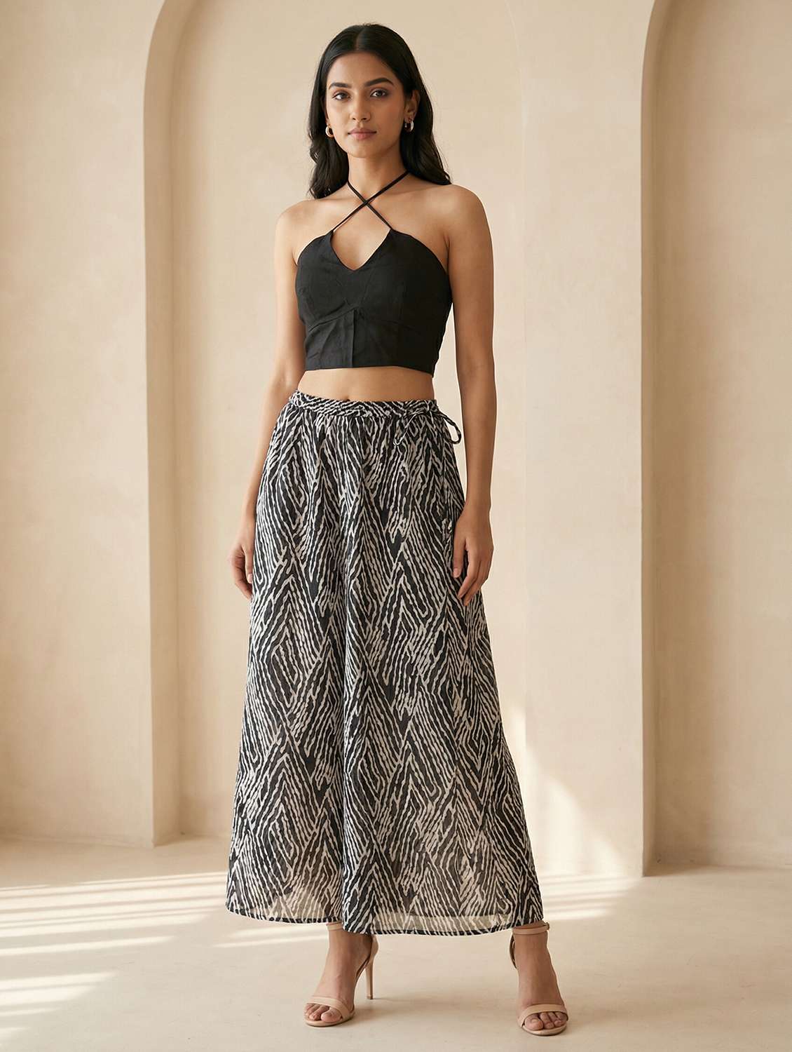 women printed mid rise flared maxi skirt - 22319231 -  Standard Image - 4