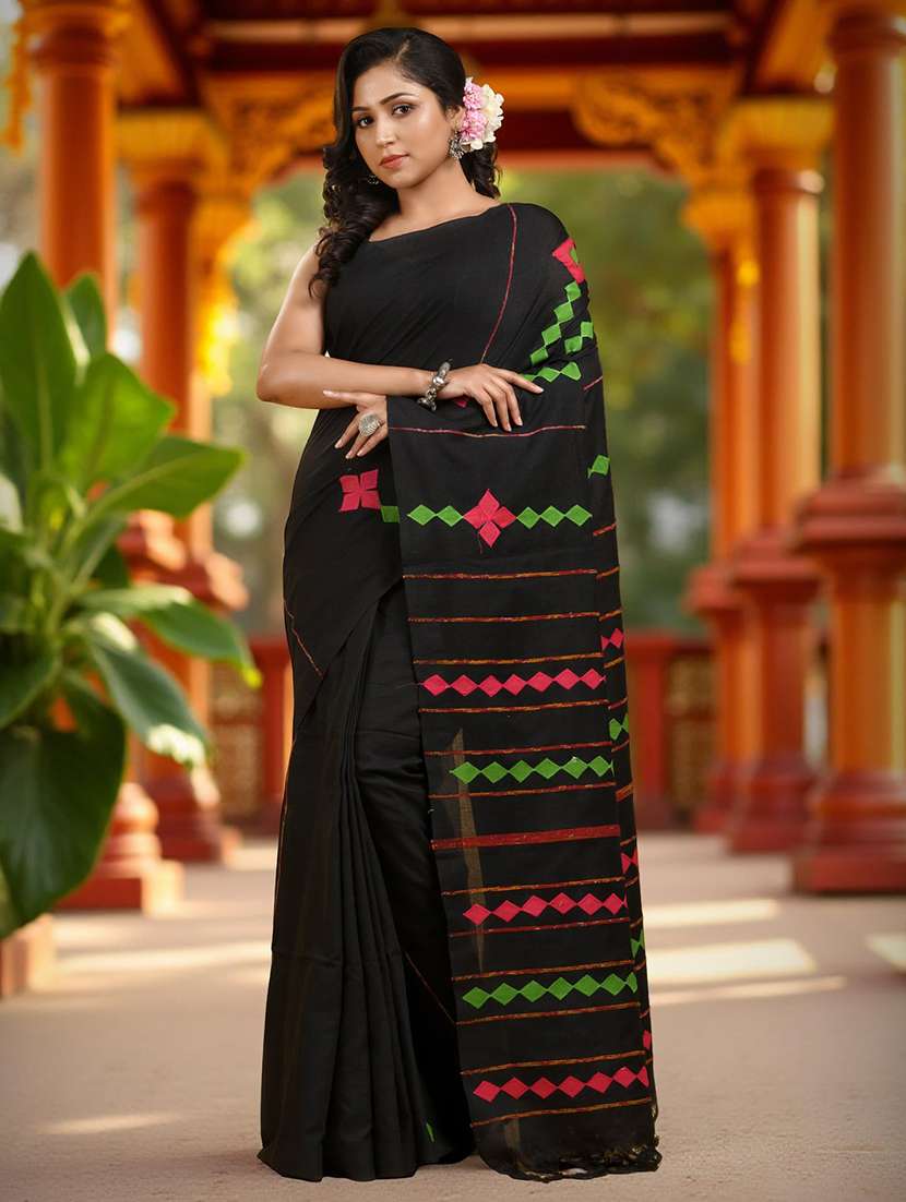 women solid with work handloom saree with blouse - 22319590 -  Standard Image - 1