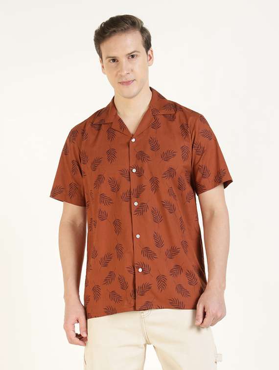 men collared short sleeve regular fit shirt - 22320497 -  Standard Image - 1