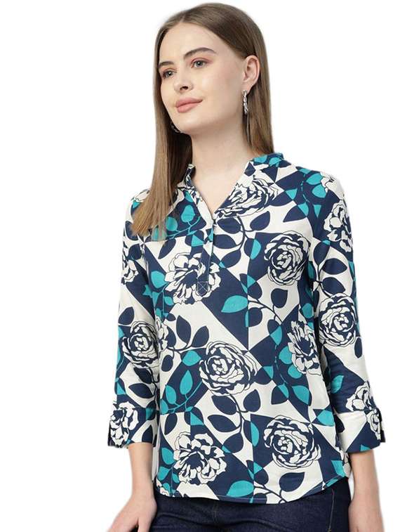 women printed three quarter sleeve regular top