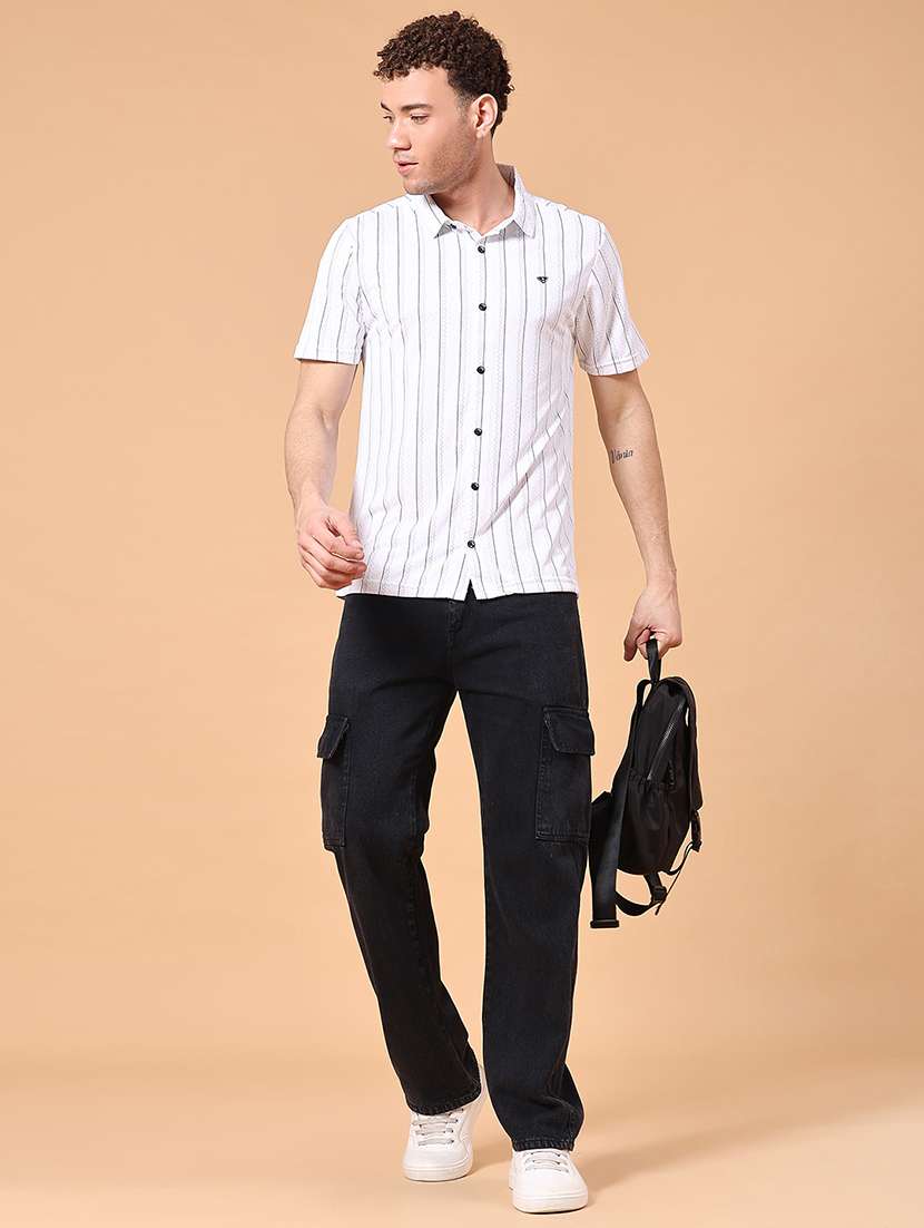 men solid mid rise regular fit cargo  - 22321349 -  Standard Image - 4