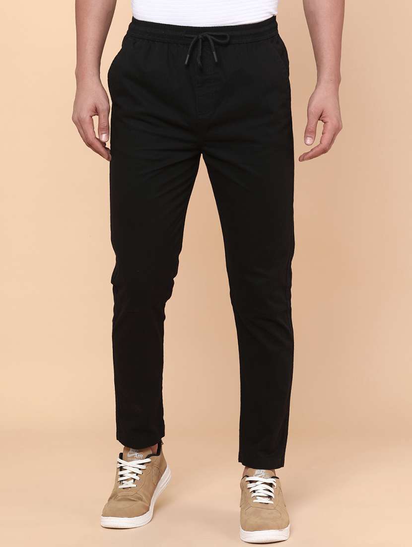 men solid mid rise chinos casual trouser