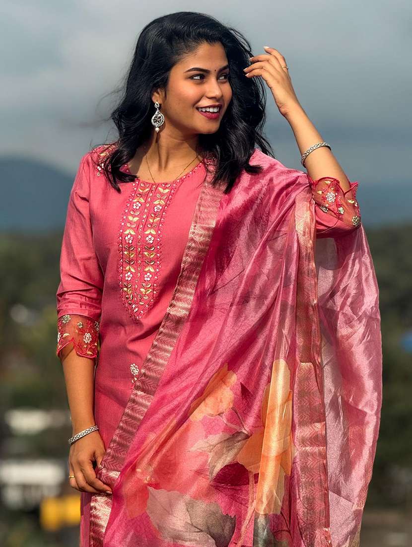 women solid with work three quarter sleeve kurta pant with dupatta set - 22322116 -  Standard Image - 4