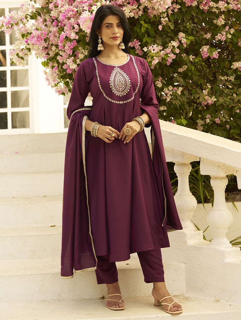 purple silk blend kurta pant  set - 22322196 -  Standard Image - 1