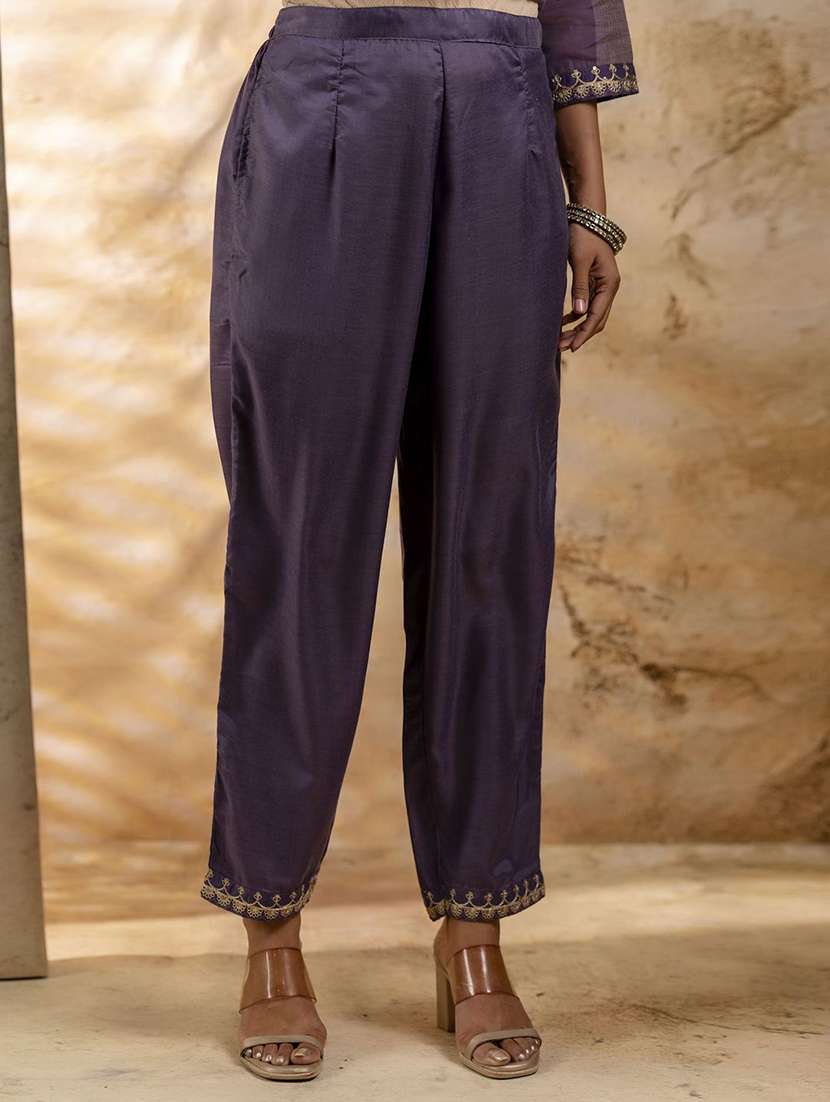 women self design three quarter sleeve kurta pant with dupatta set - 22322229 -  Standard Image - 4