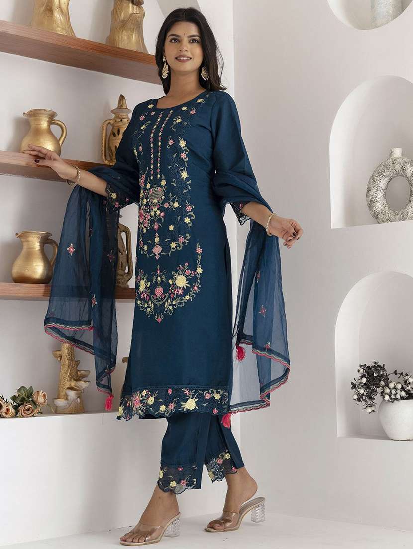 women solid with work three quarter sleeve kurta pant with dupatta set - 22322242 -  Standard Image - 1