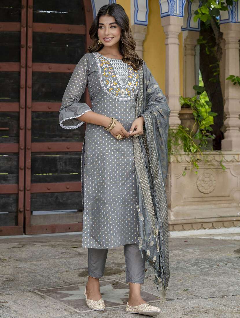 women self design three quarter sleeve kurta pant with dupatta set - 22322306 -  Standard Image - 1