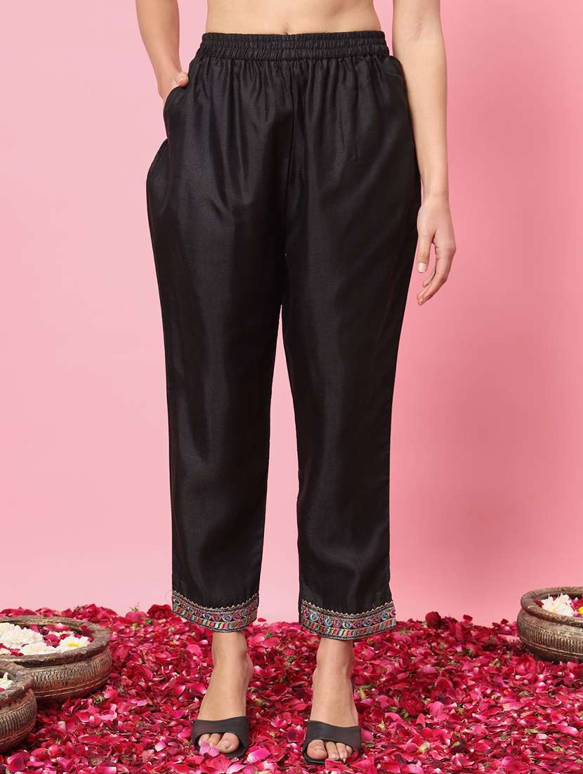 women solid with work three quarter sleeve kurta pant with dupatta set - 22322322 -  Standard Image - 4