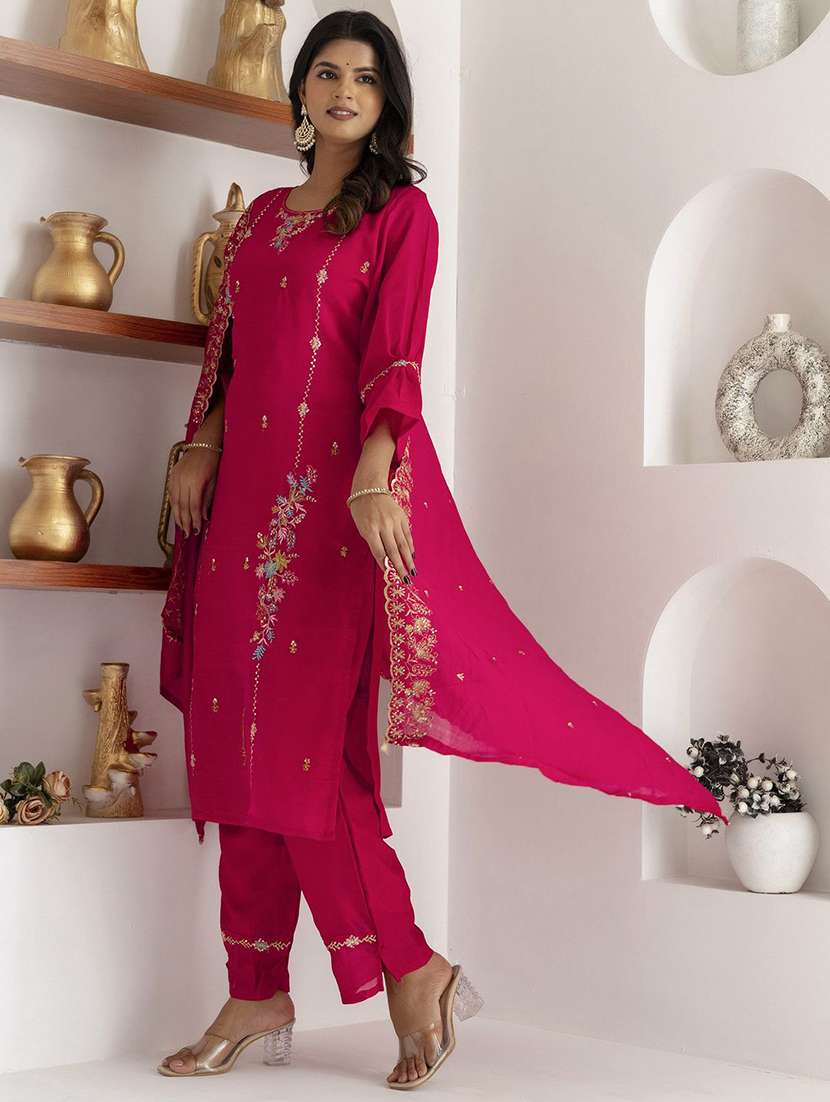 women solid with work three quarter sleeve kurta pant with dupatta set - 22322338 -  Standard Image - 4