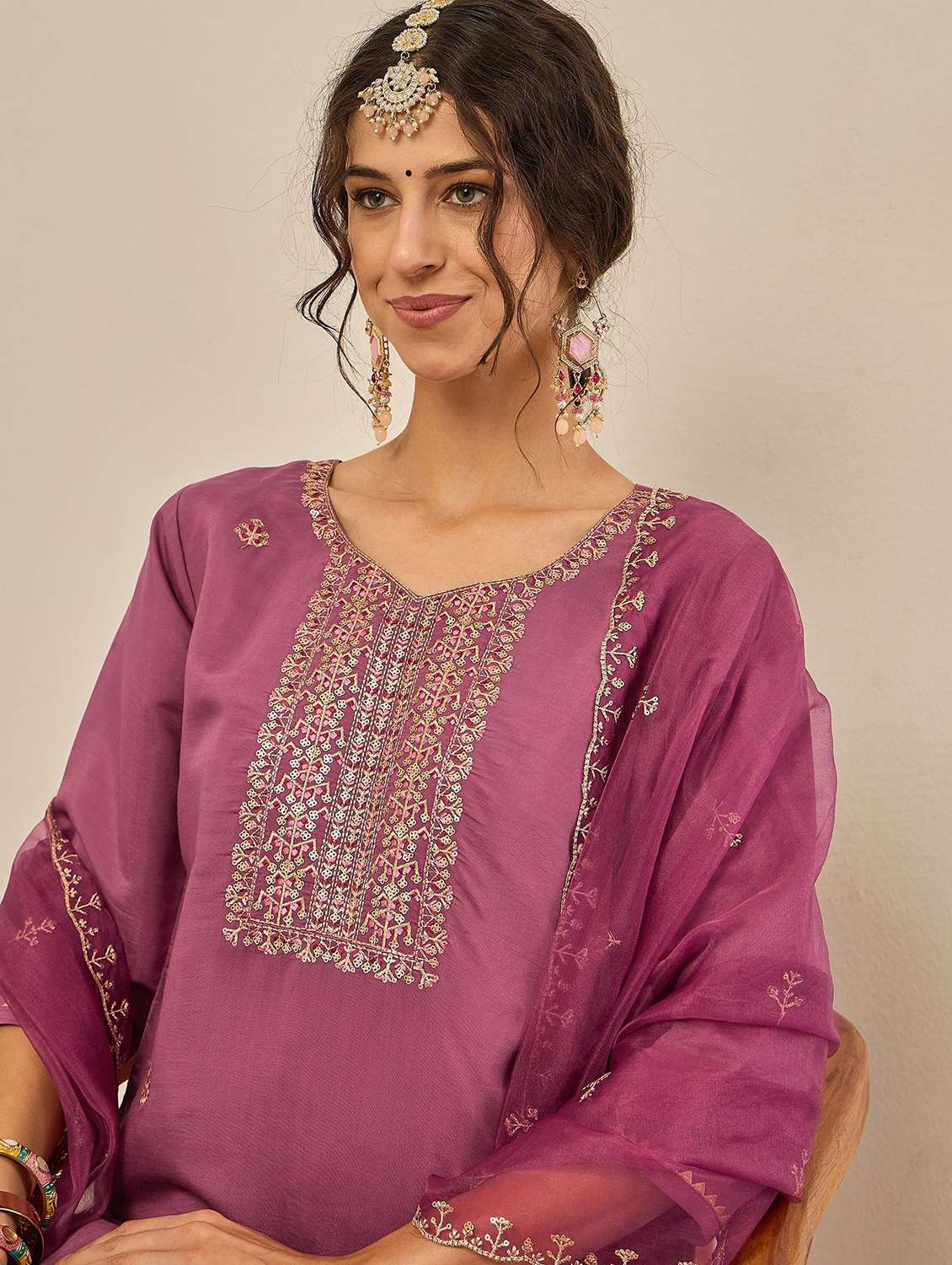 women solid with work three quarter sleeve kurta pant with dupatta set - 22322358 -  Standard Image - 4