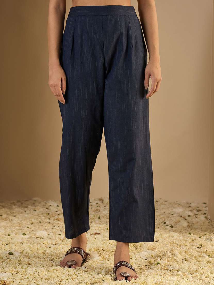 women self design three quarter sleeve kurta pant set - 22322372 -  Standard Image - 4