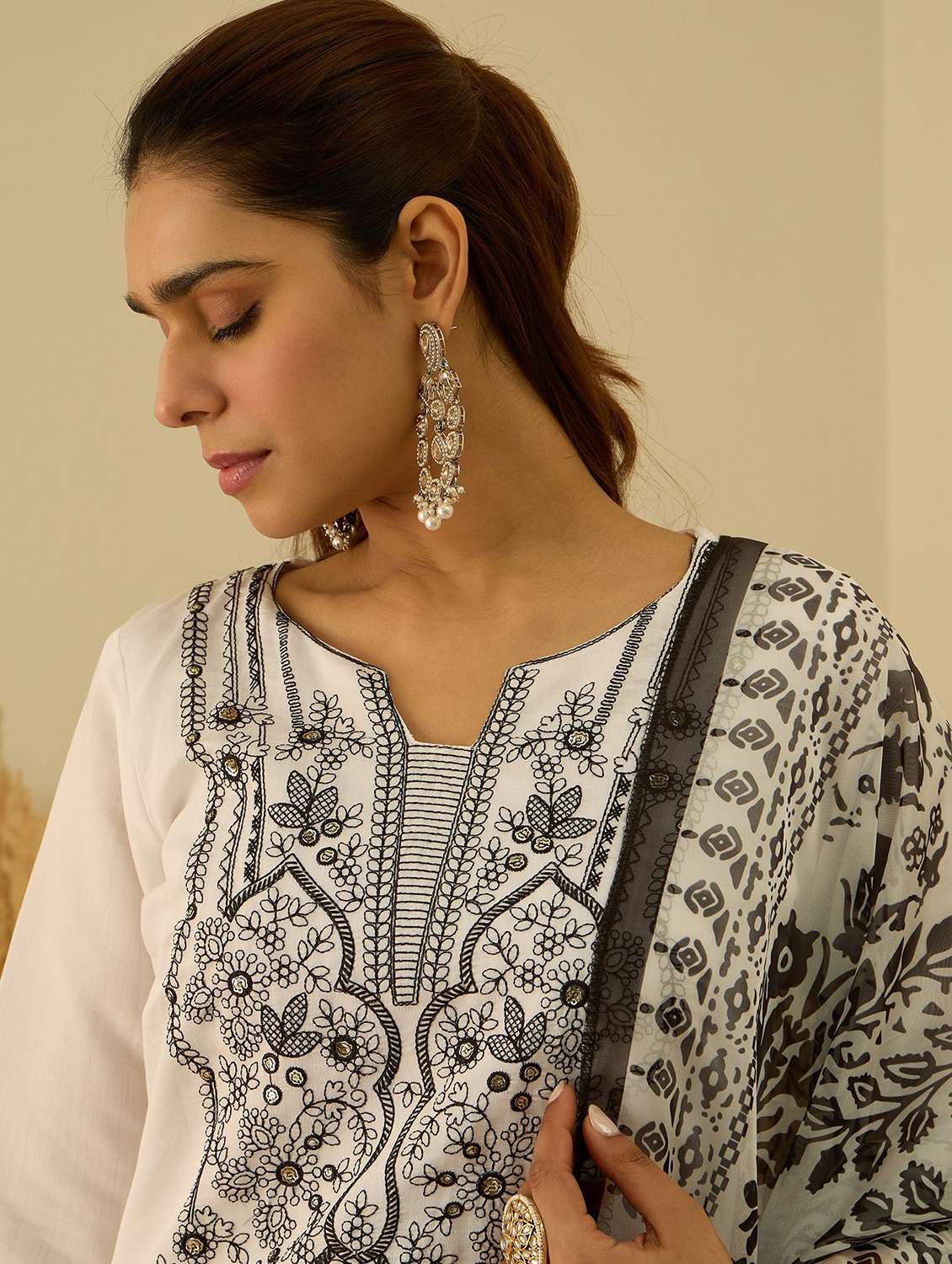 women solid with work three quarter sleeve kurta pant with dupatta set - 22322395 -  Standard Image - 4