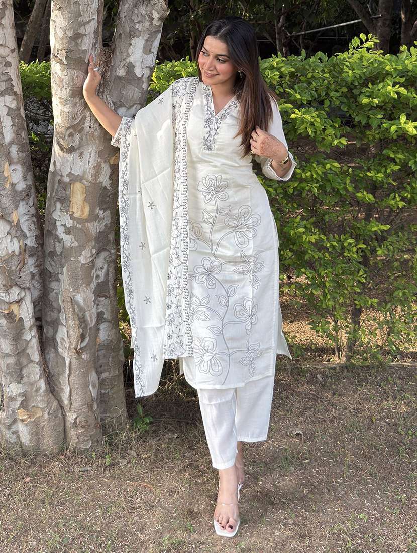women solid with work three quarter sleeve kurta pant with dupatta set - 22322402 -  Standard Image - 1