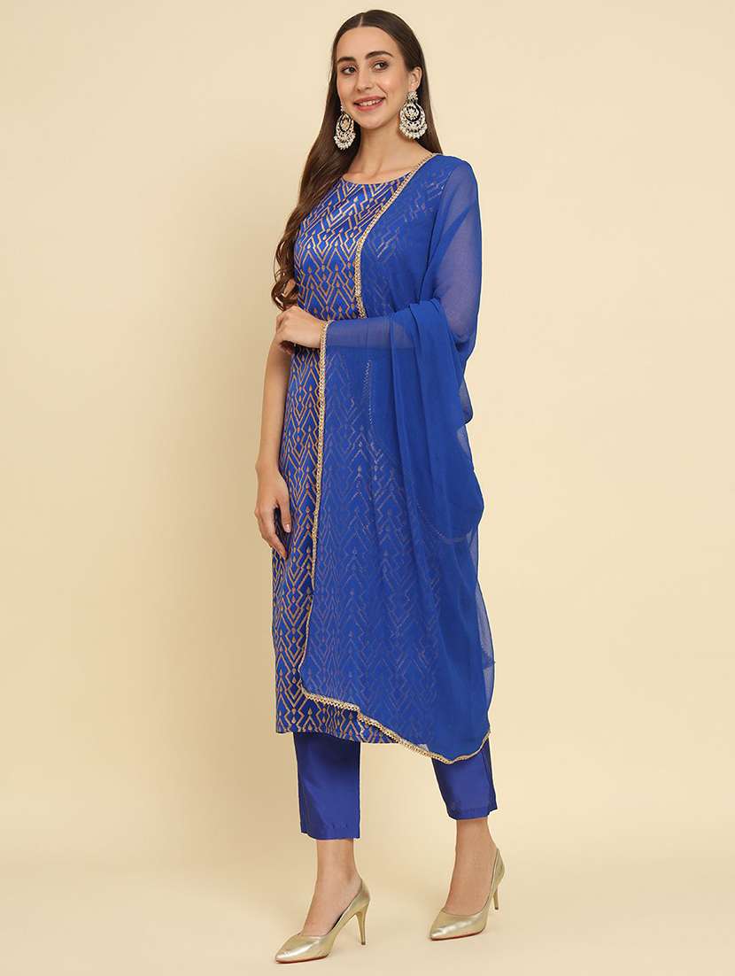 women self design sleeveless kurta pant with dupatta set - 22322403 -  Standard Image - 1