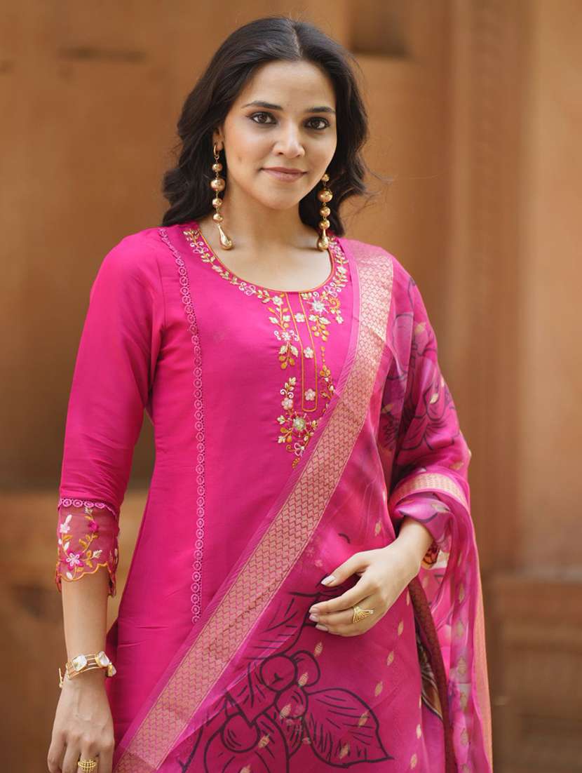 women solid with work three quarter sleeve kurta pant with dupatta set - 22322408 -  Standard Image - 4