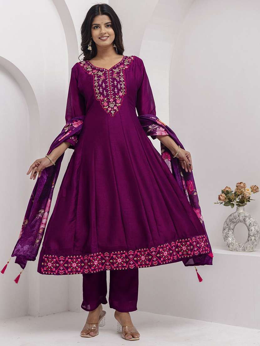 women solid with work three quarter sleeve kurta pant with dupatta set - 22322432 -  Standard Image - 1