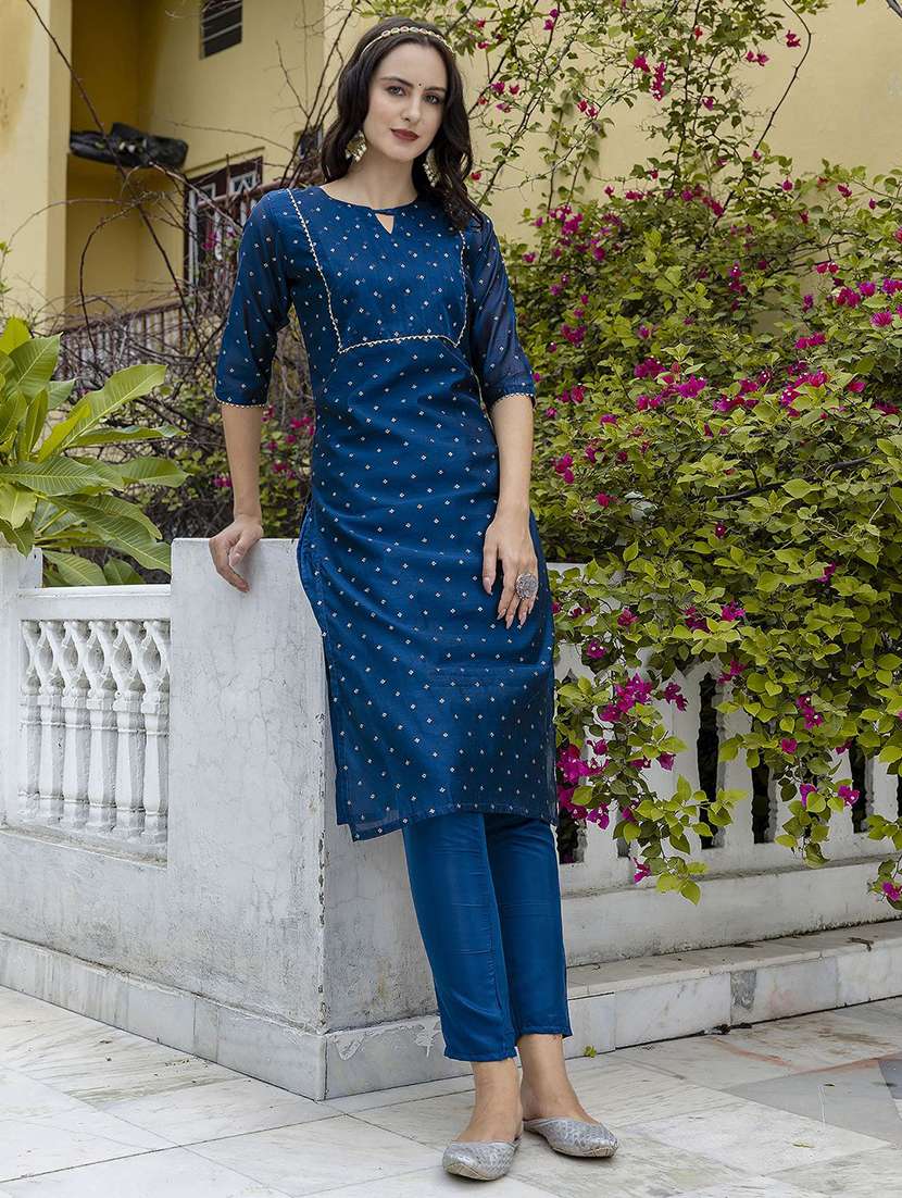 women self design three quarter sleeve kurta pant with dupatta set - 22322510 -  Standard Image - 4
