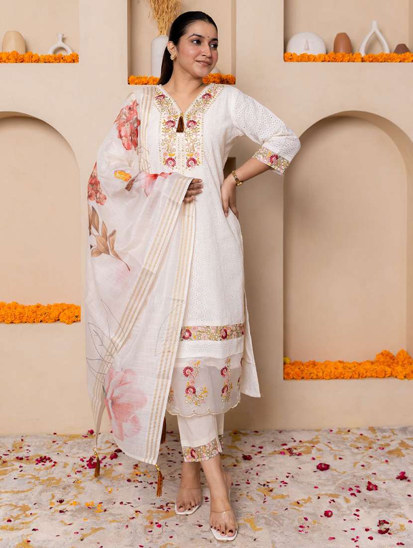 women self design three quarter sleeve kurta pant with dupatta set