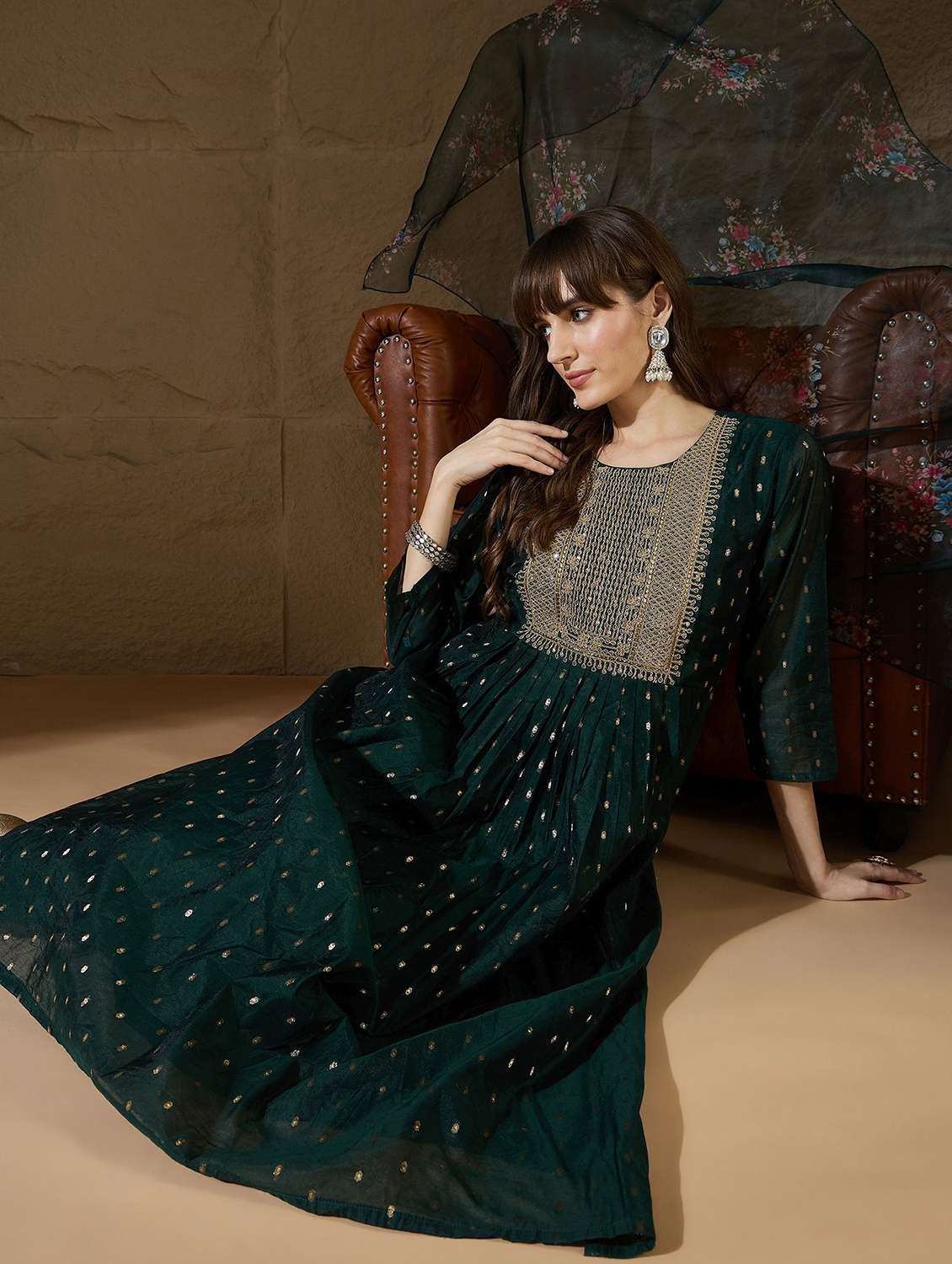 women self design three quarter sleeve kurta pant with dupatta set - 22322573 -  Standard Image - 4