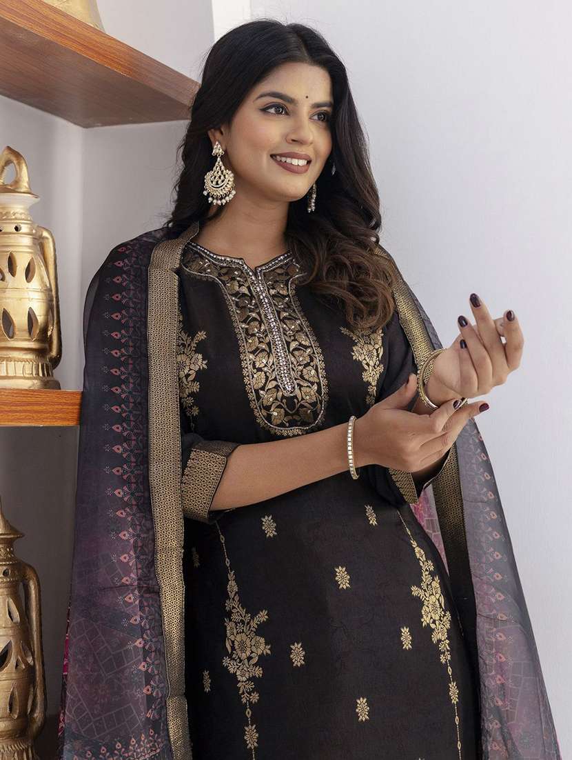 women self design three quarter sleeve kurta pant with dupatta set - 22322618 -  Standard Image - 4