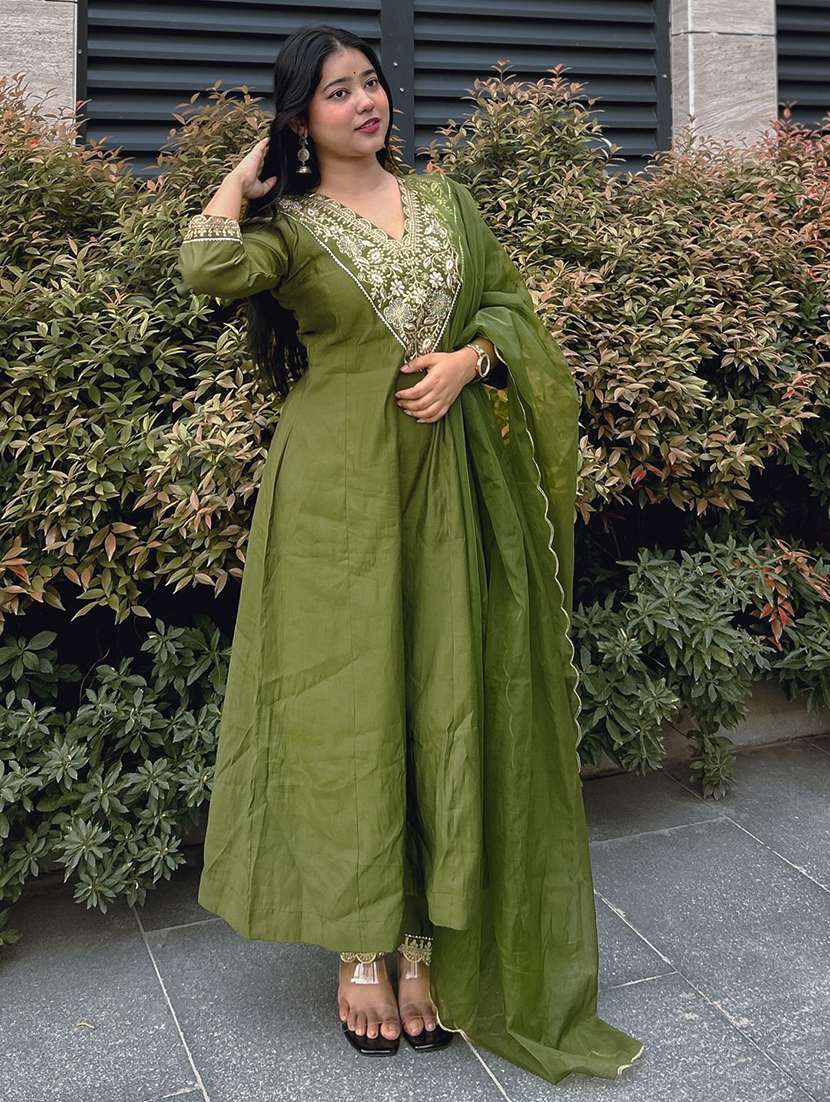 women solid with work three quarter sleeve kurta pant with dupatta set - 22322624 -  Standard Image - 1