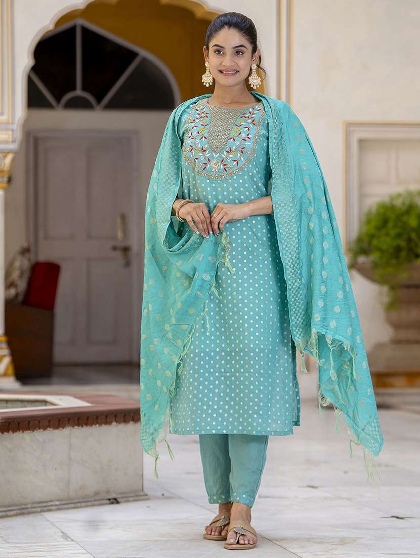 women self design three quarter sleeve kurta pant with dupatta set