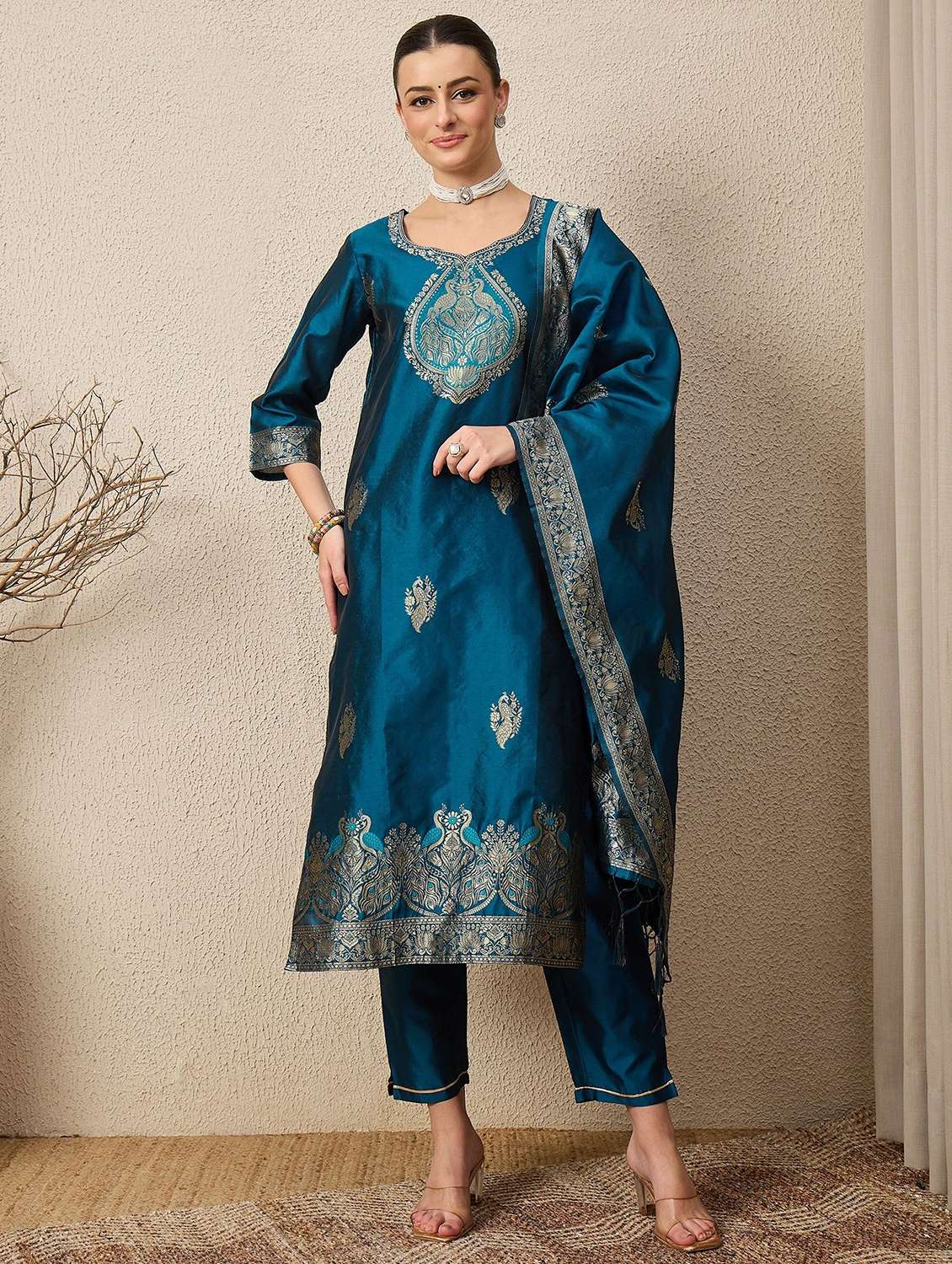 Women Self Design Three Quarter Sleeve Kurta Pant With Dupatta Set - 22322682 -  Standard Image - 4