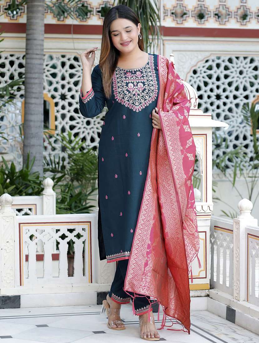 women solid with work three quarter sleeve kurta pant with dupatta set - 22322698 -  Standard Image - 1