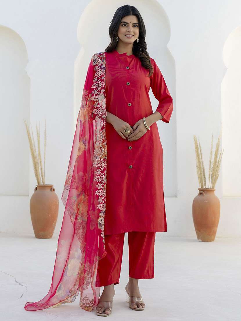women solid three quarter sleeve kurta pant with dupatta set