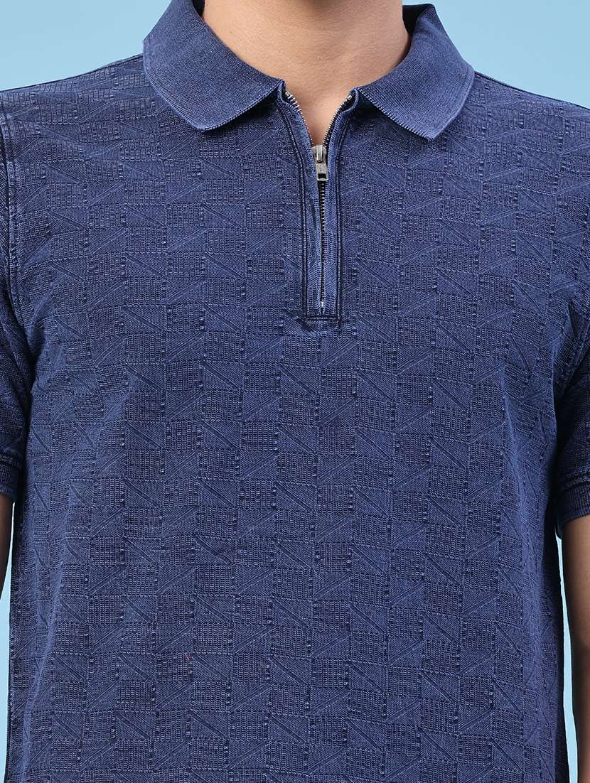 men textured short sleeves polo t-shirt - 22323511 -  Standard Image - 1