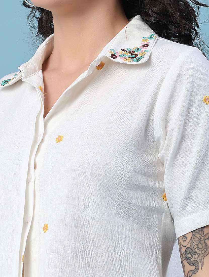 women embroidered short sleeves crop top - 22323642 -  Standard Image - 1