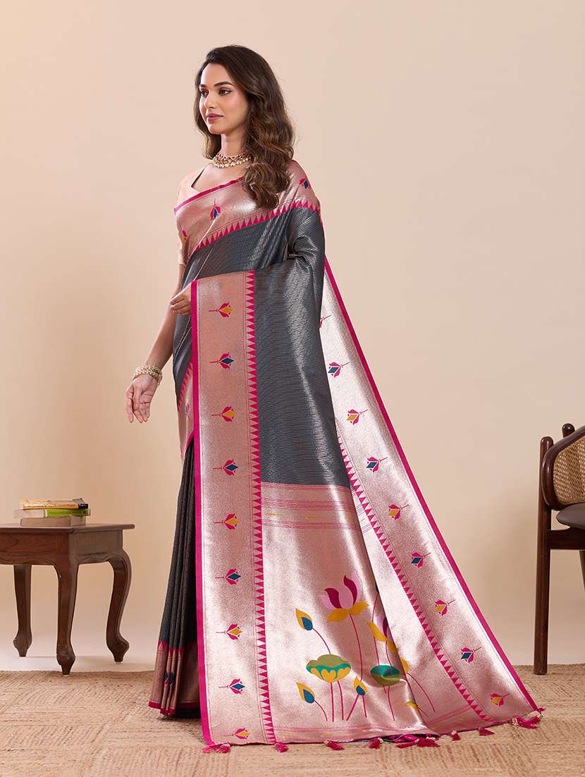 women self design paithani saree with blouse - 22324098 -  Standard Image - 1