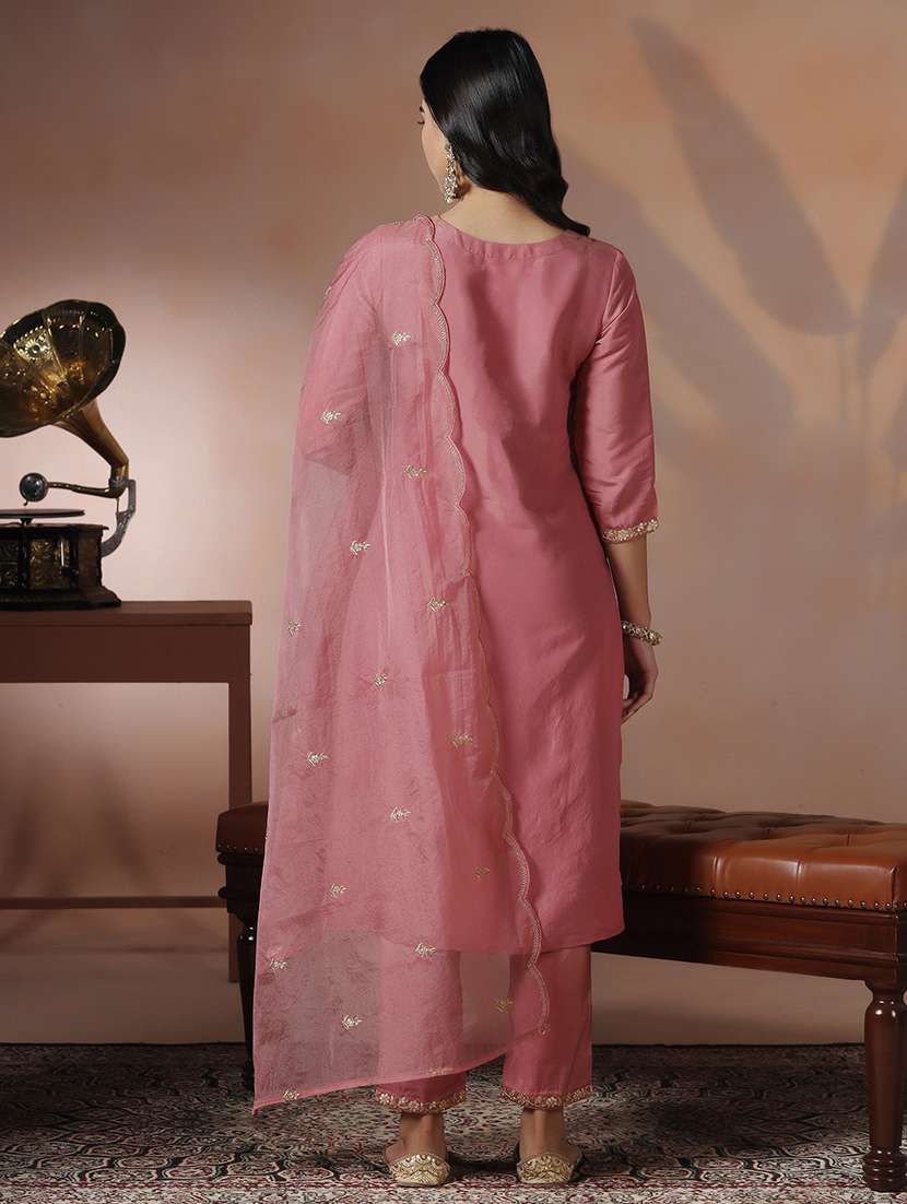 women pink suit set - 22324120 -  Standard Image - 4