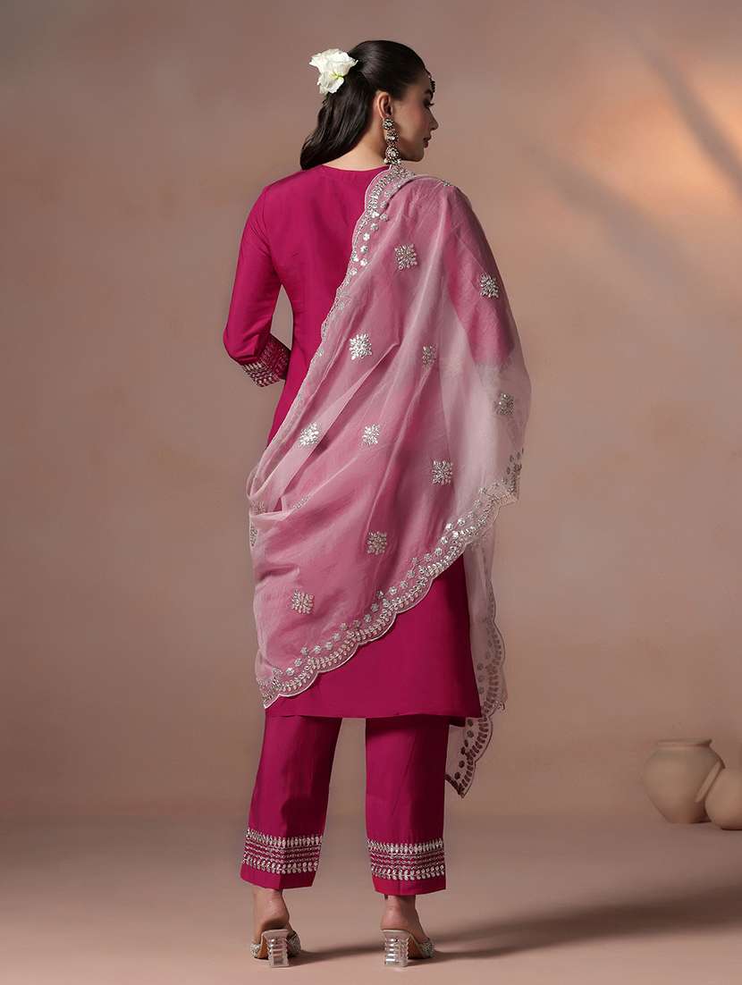 women pink suit set - 22324122 -  Standard Image - 4