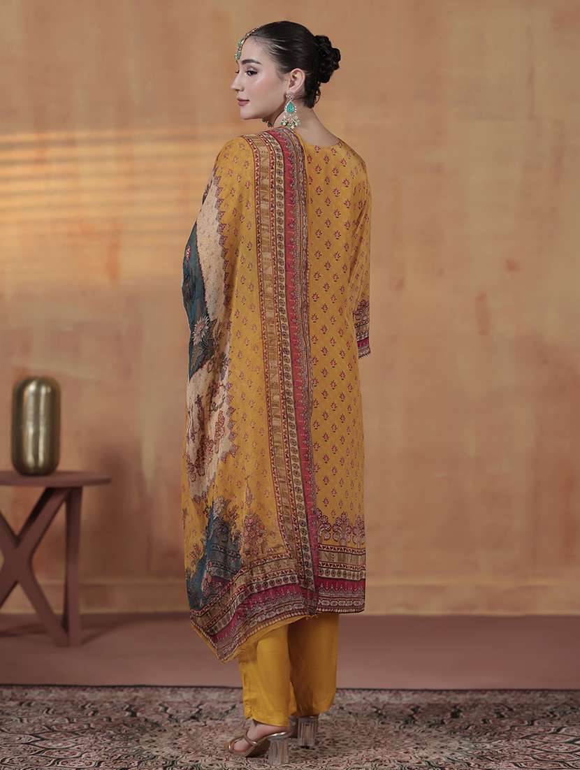 women printed round neck kurta pant with dupatta set - 22324131 -  Standard Image - 4