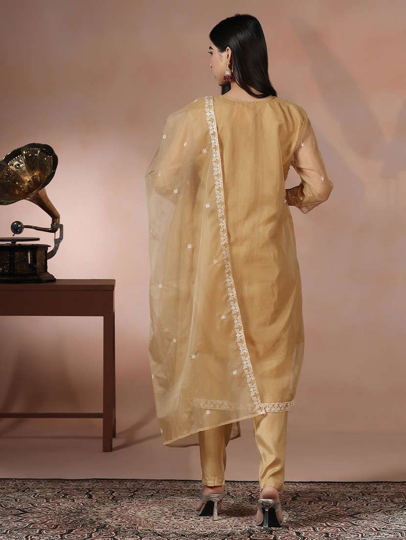 women solid with work three quarter sleeve kurta pant with dupatta set - 22324156 -  Standard Image - 4