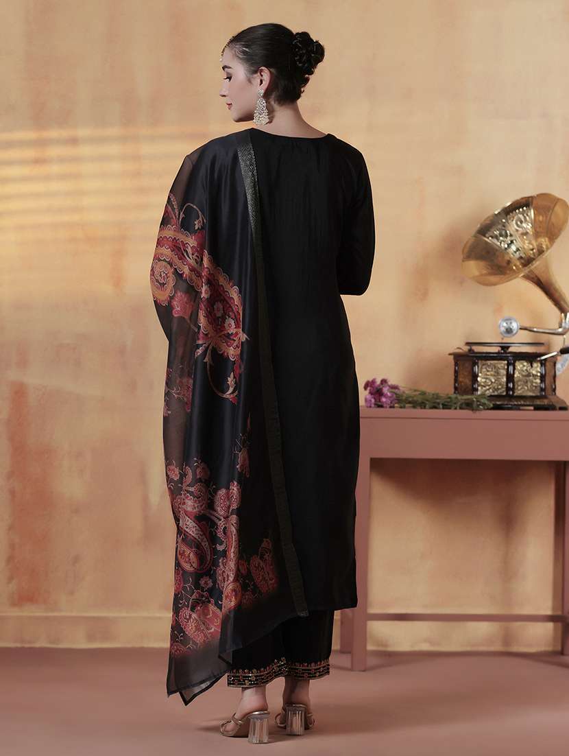 women solid with work three quarter sleeve kurta pant with dupatta set - 22324183 -  Standard Image - 4